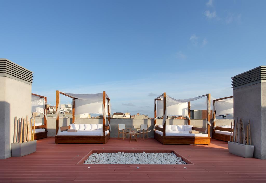 Castro Exclusive Residences Spa Sagrada Familia Barcelona Exterior photo