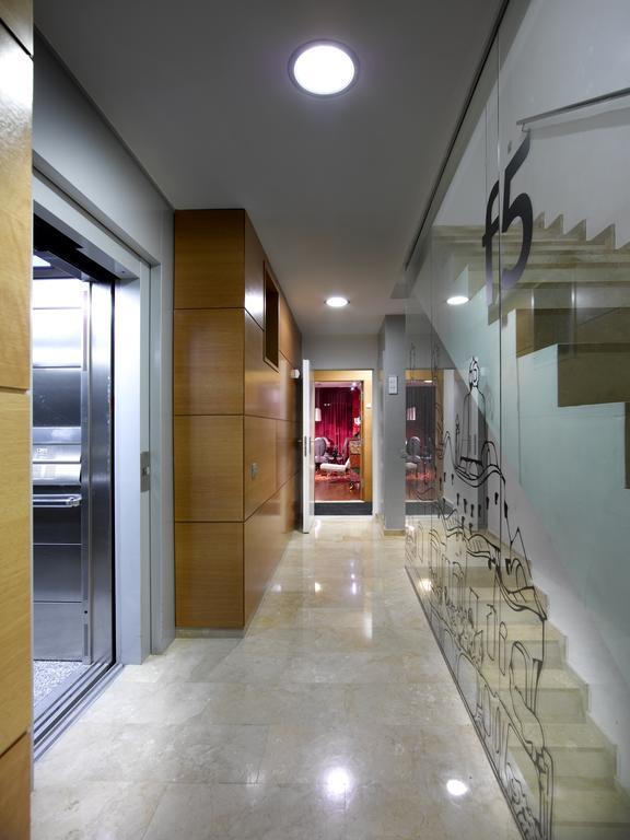 Castro Exclusive Residences Spa Sagrada Familia Barcelona Exterior photo